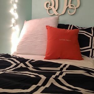Twin/ Twin XL Bedding (Kate Spade)